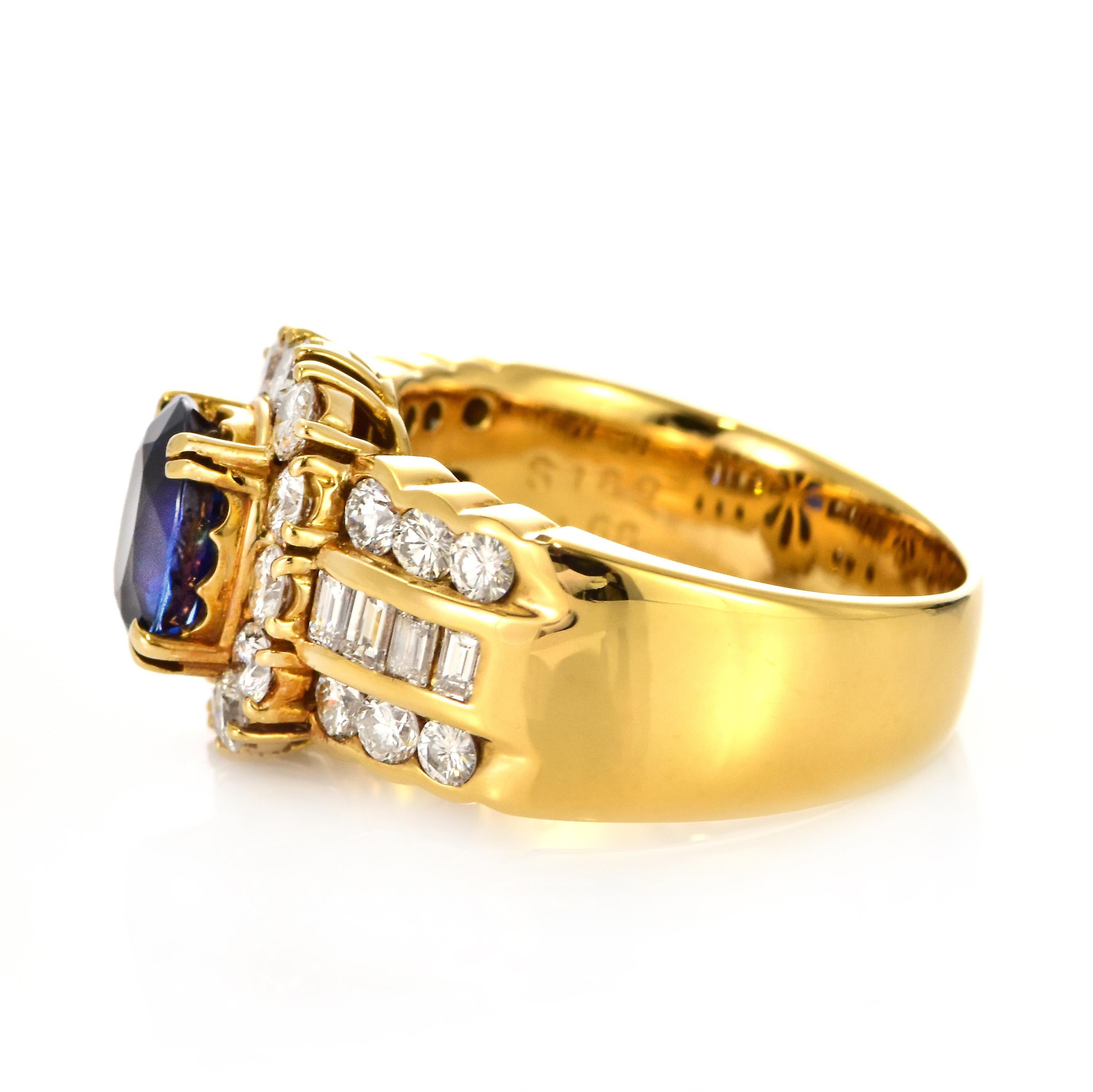1.89 Carat Natural Royal Blue Sapphire & Diamond Ring Made in 18 Karat Gold For Sale 5