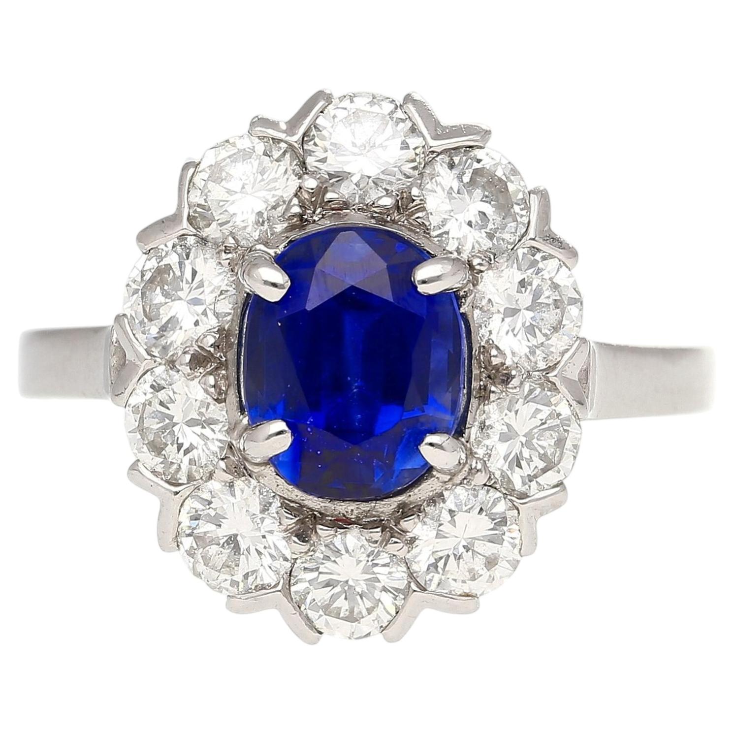 1.89 Carat Oval Kashmir Blue Sapphire & Diamond Platinum Art Deco Vintage Ring