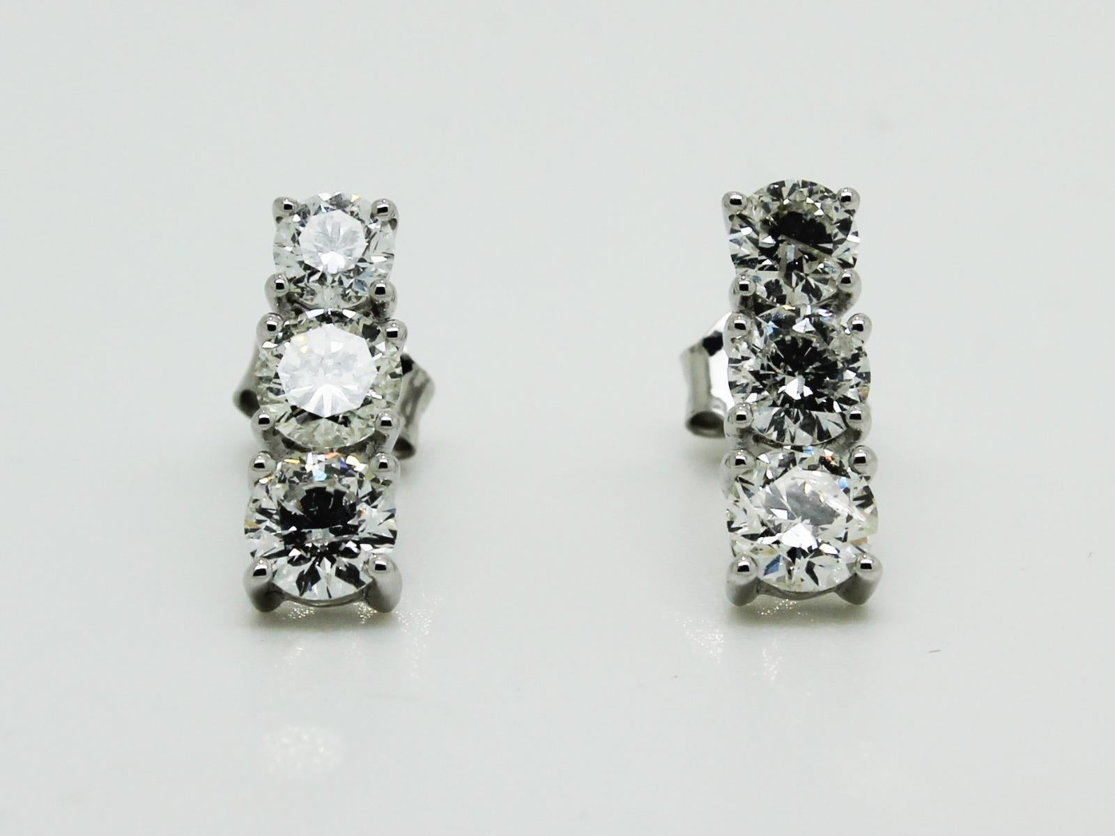 1.89 Carat Round Diamond Three-Stone Classic Drop 18 Karat White Gold Earrings For Sale 1