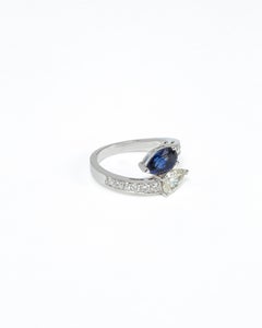 1.89 Carats Blue Ceylon Sapphire and 1.52 Carats Diamond Toi & Moi Ring