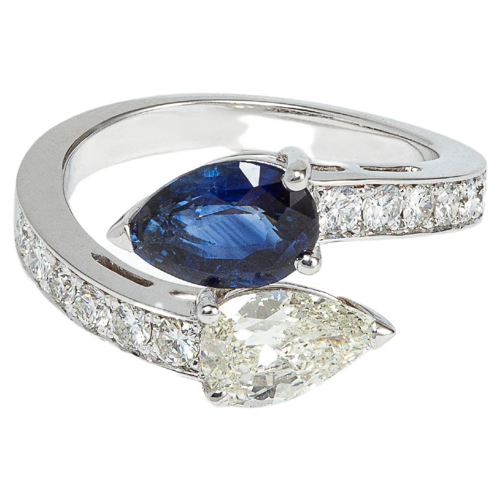 1.89 Carats Blue Ceylon Sapphire and 1.52 Carats Diamond Toi & Moi Ring  For Sale