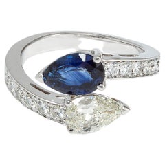 1.89 Carats Blue Ceylon Sapphire and 1.52 Carats Diamond Toi & Moi Ring 