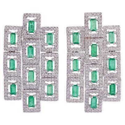 1.89 Carats Emerald & Diamond Classic Earring in 18K gold
