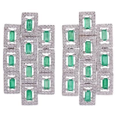 1.89 Carats Emerald & Diamond Classic Earring in 18K gold