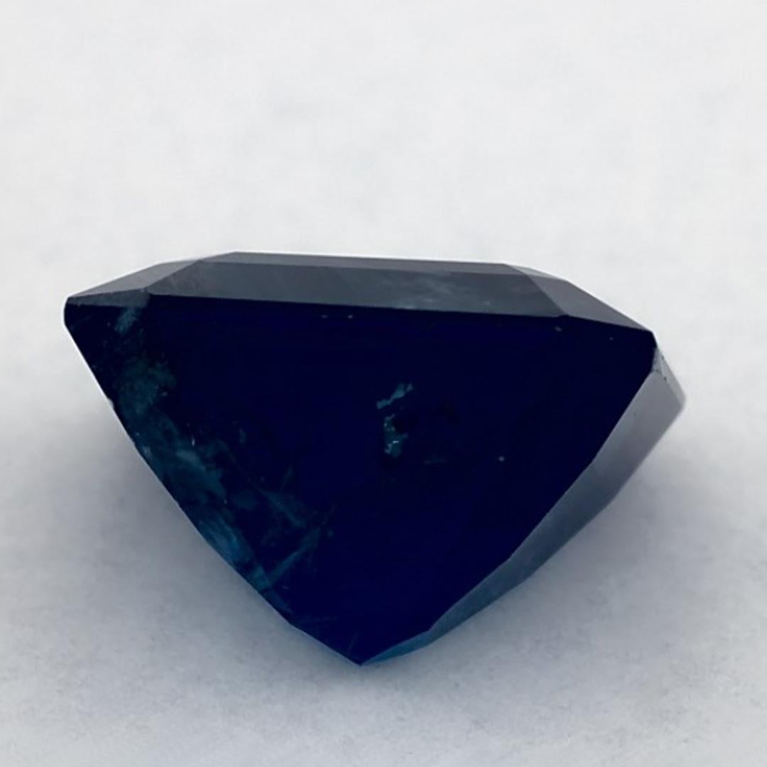 1.89 qt Zafiro Azul Octágono Gema Suelta en venta 3