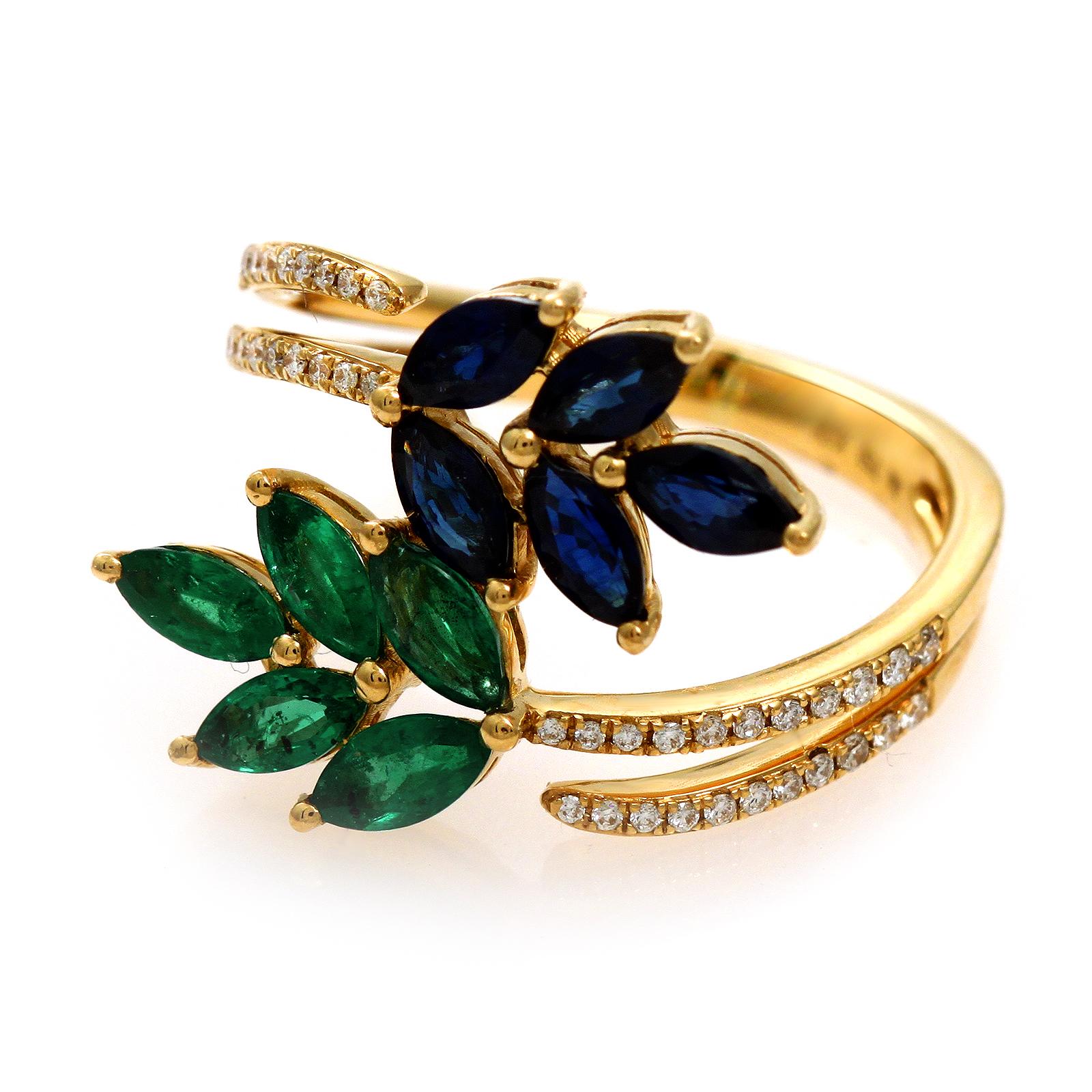 Round Cut 1.89 CT Emerald & Sapphire 0.25 CT Diamonds in 18K Yellow Gold Leaf Cluster Ring For Sale