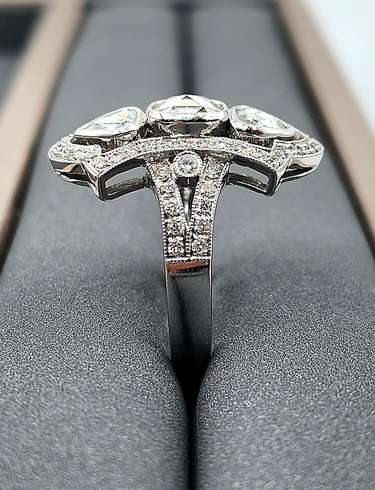 Women's or Men's 1.89 ct Rose Cut Diamond Ring For Sale