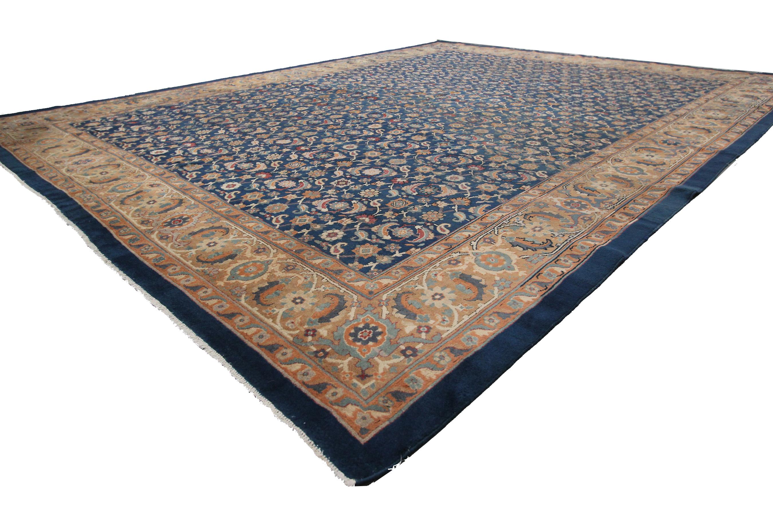 Hand-Knotted 1890 Antique Agra Rug Antique Agra Amritsar Handmade Agra Rug Geometric For Sale