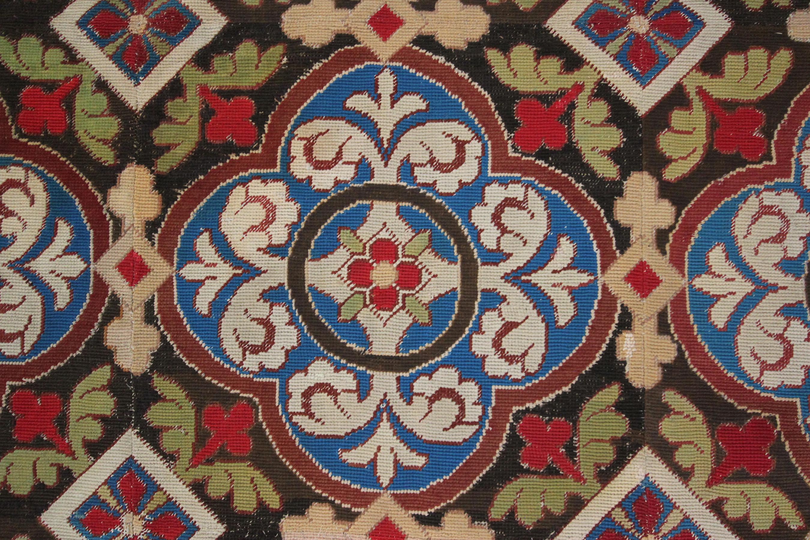 1890 Antike englische Nadelspitze Overall Geometrischer Teppich Wandteppich 7x10 214x305cm (Englisch) im Angebot