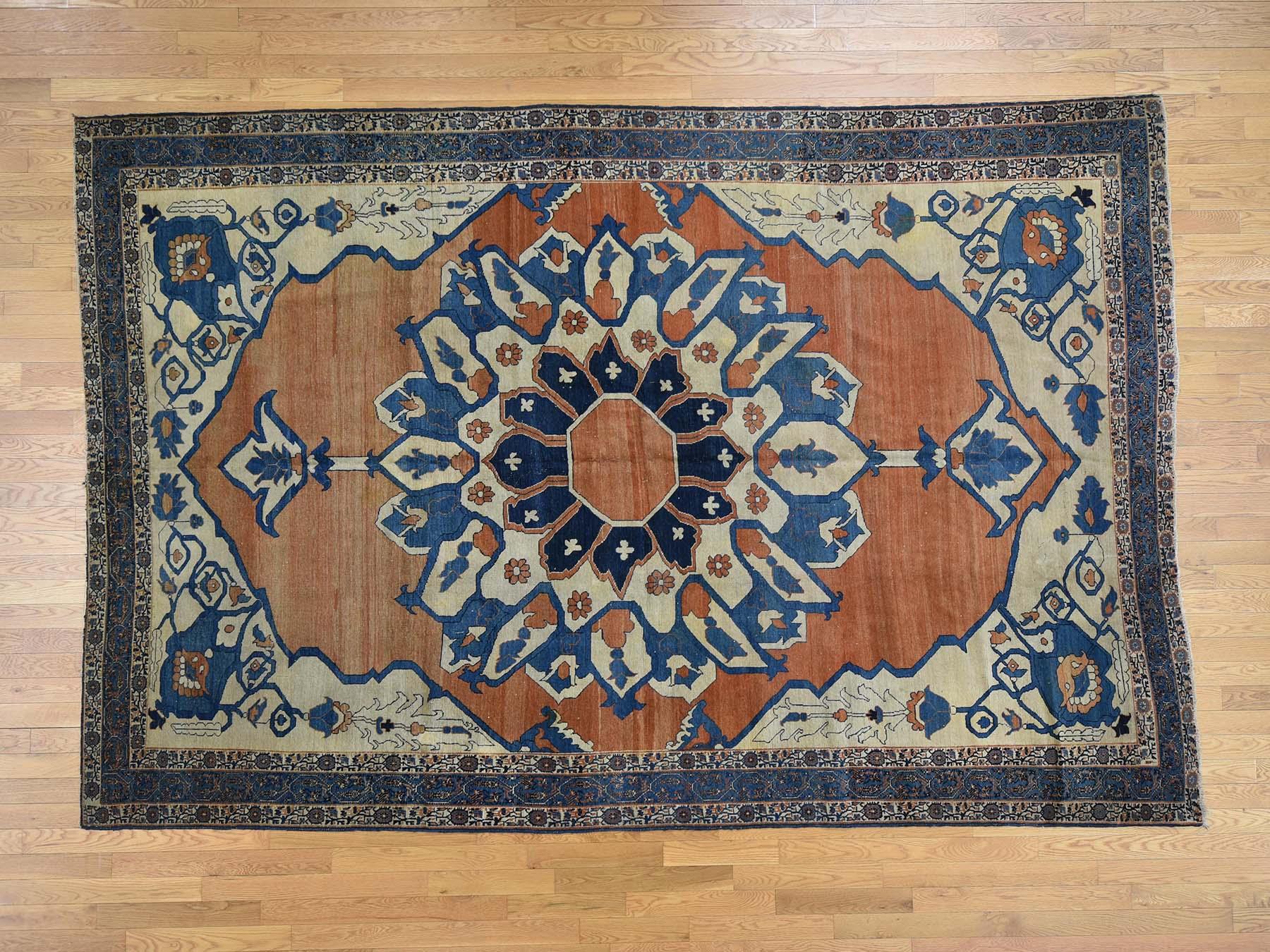 1890 Antique Persian Serapi Rug, Bold Flower Design, Breathtaking For Sale 1