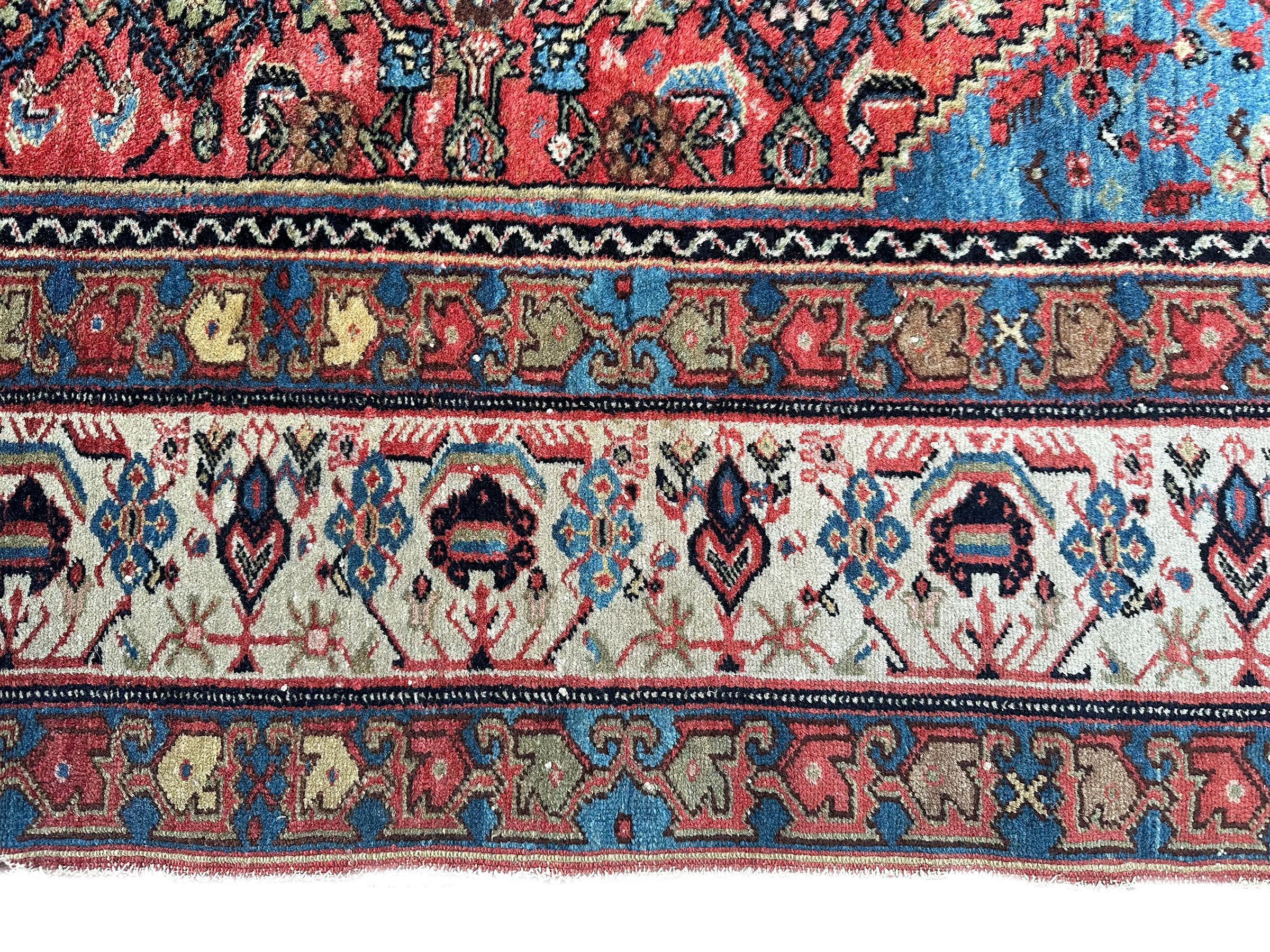1890 Antique Traditional Oriental Rug Exceptionally fine Rug 5x6 153cm x 191cm For Sale 2