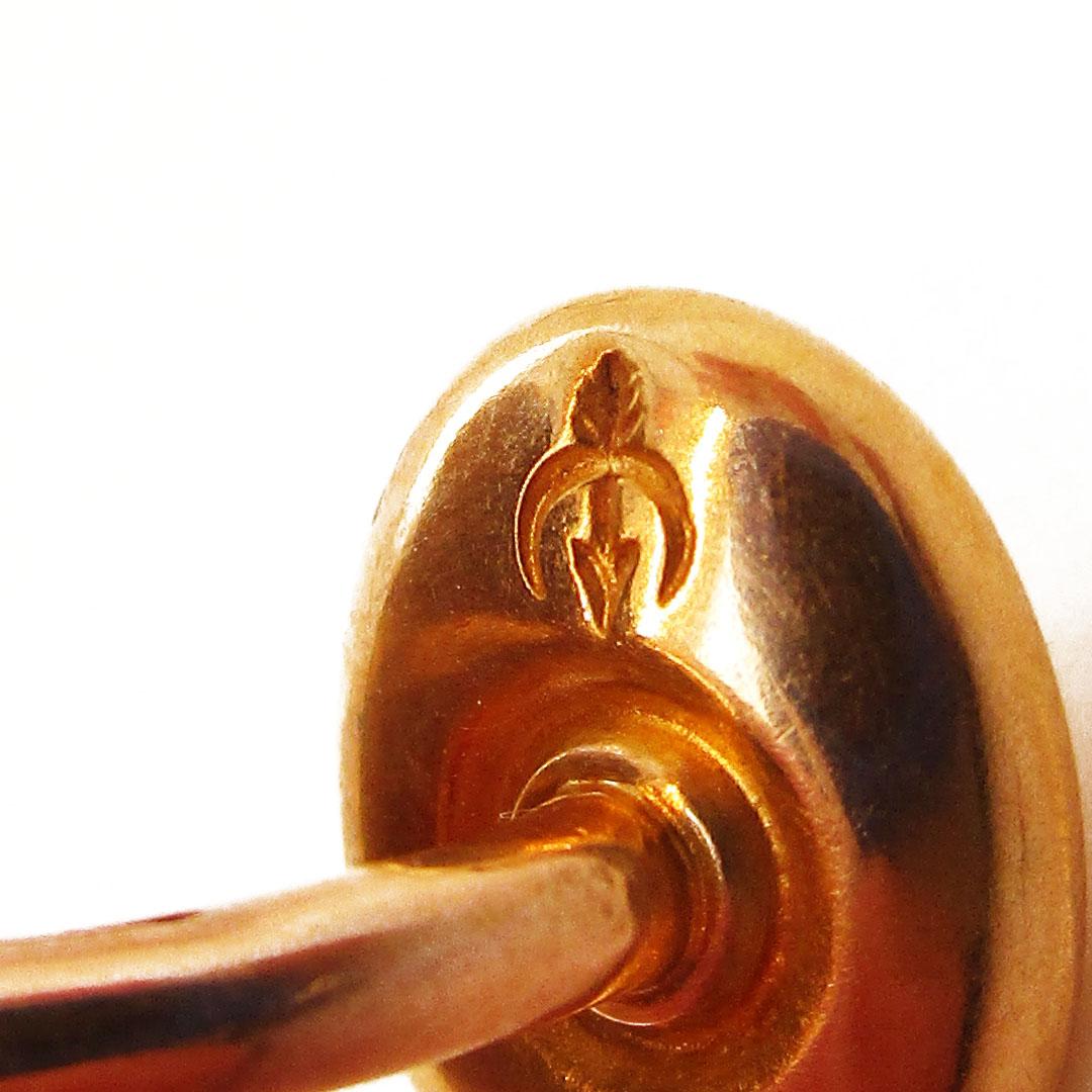 1890 Art Nouveau 14 Karat Yellow Gold Whiteside and Blank Smoking Man Cufflinks For Sale 4