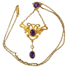 1890 Art Nouveau 18 Karat Yellow Gold Amethyst and Pearl Liberty Style Necklace