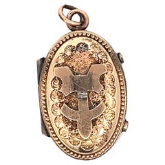 Vintage 1890 Etruscan Engraved Gold Locket