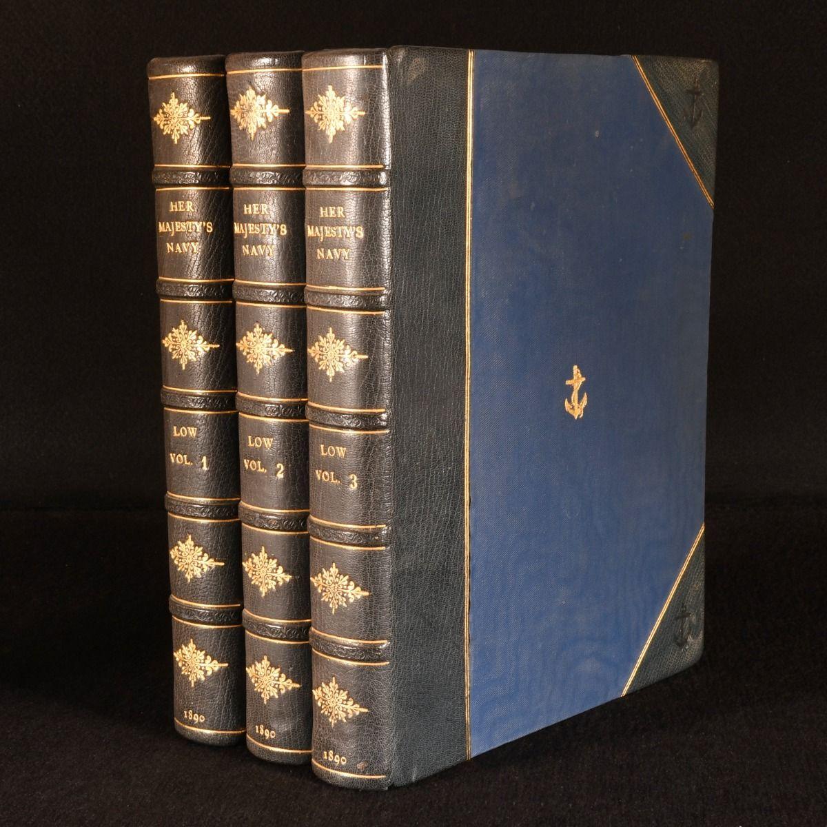 Una prima edizione in tre volumi ben rilegati della brillante storia della Royal Navy di Charles Rathbone Low, completa di suggestive cromolitografie.

La prima edizione.

Completo in tre volumi, uniformemente rilegati in mezza marocchina

Uno
