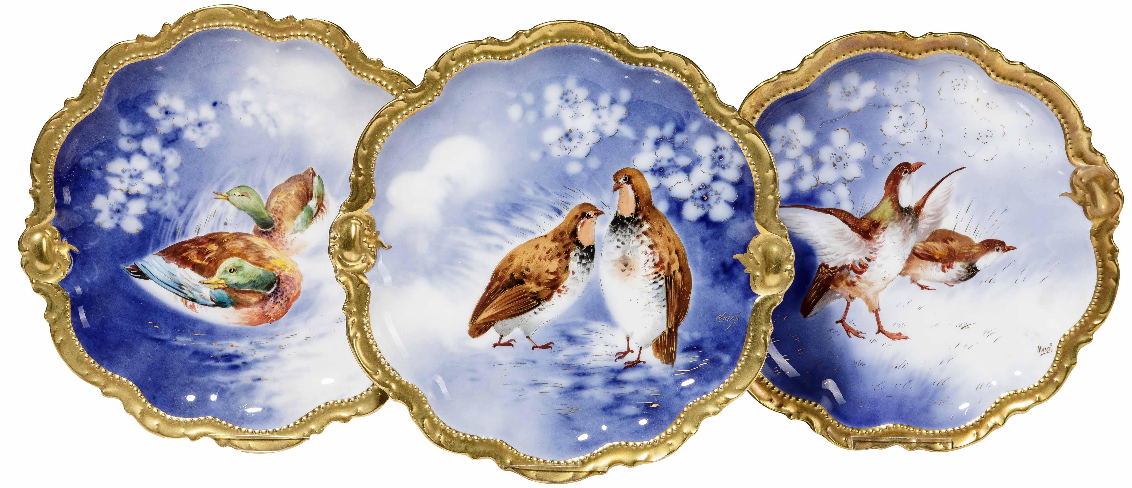 Français Service d'oiseaux sauvages en porcelaine de Limoges 1890 pour 12 personnes en vente