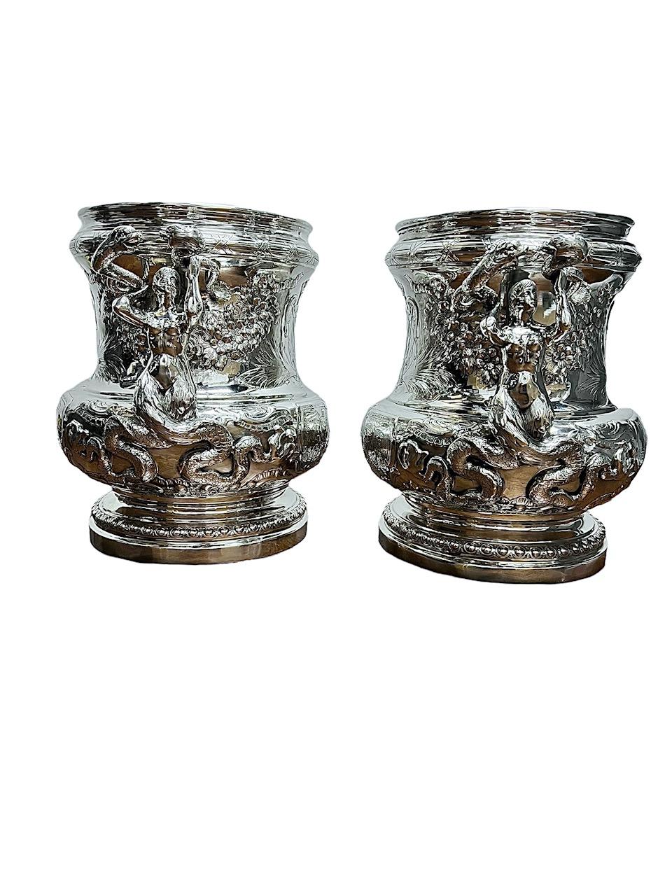 1890 Pair of German Solid Sterling Silver Coolers (Buckets), Sea Creatures For Sale 12