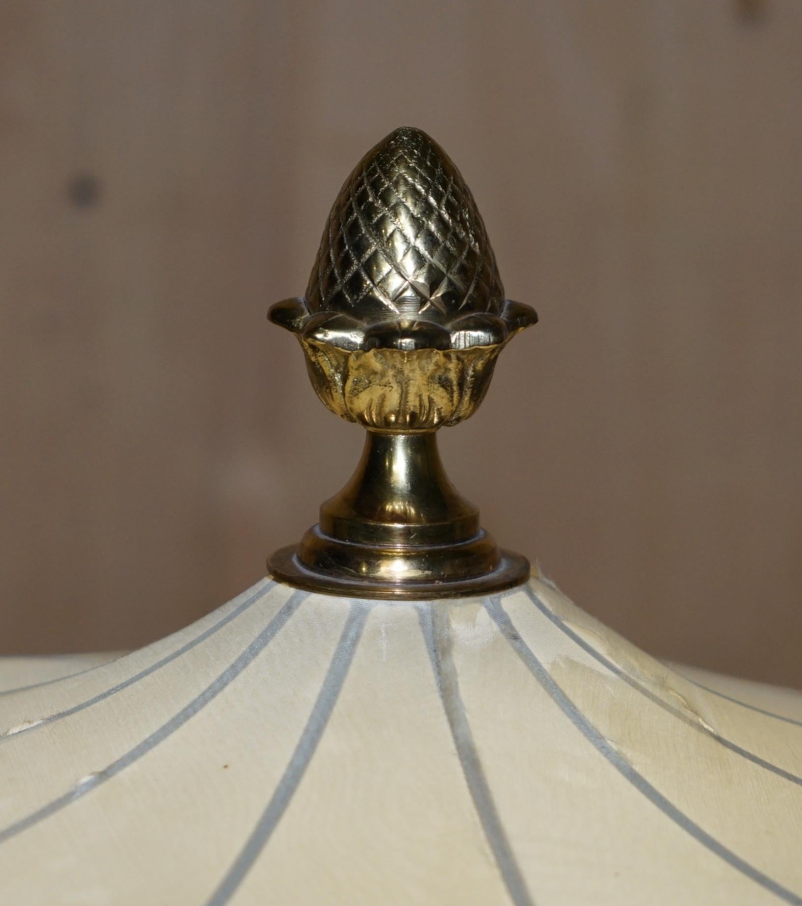 1890 ROYAL WORCESTER LAMPE DE SOL VICTORIENNE ANTIQUE PLEINEMENT STAMPÉE en vente 10