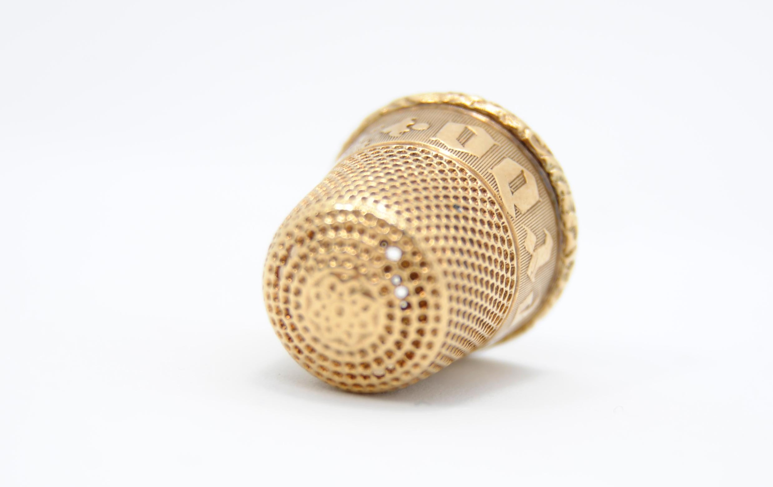 1890 Thimble 18kt gold In Fair Condition In Bilbao, ES
