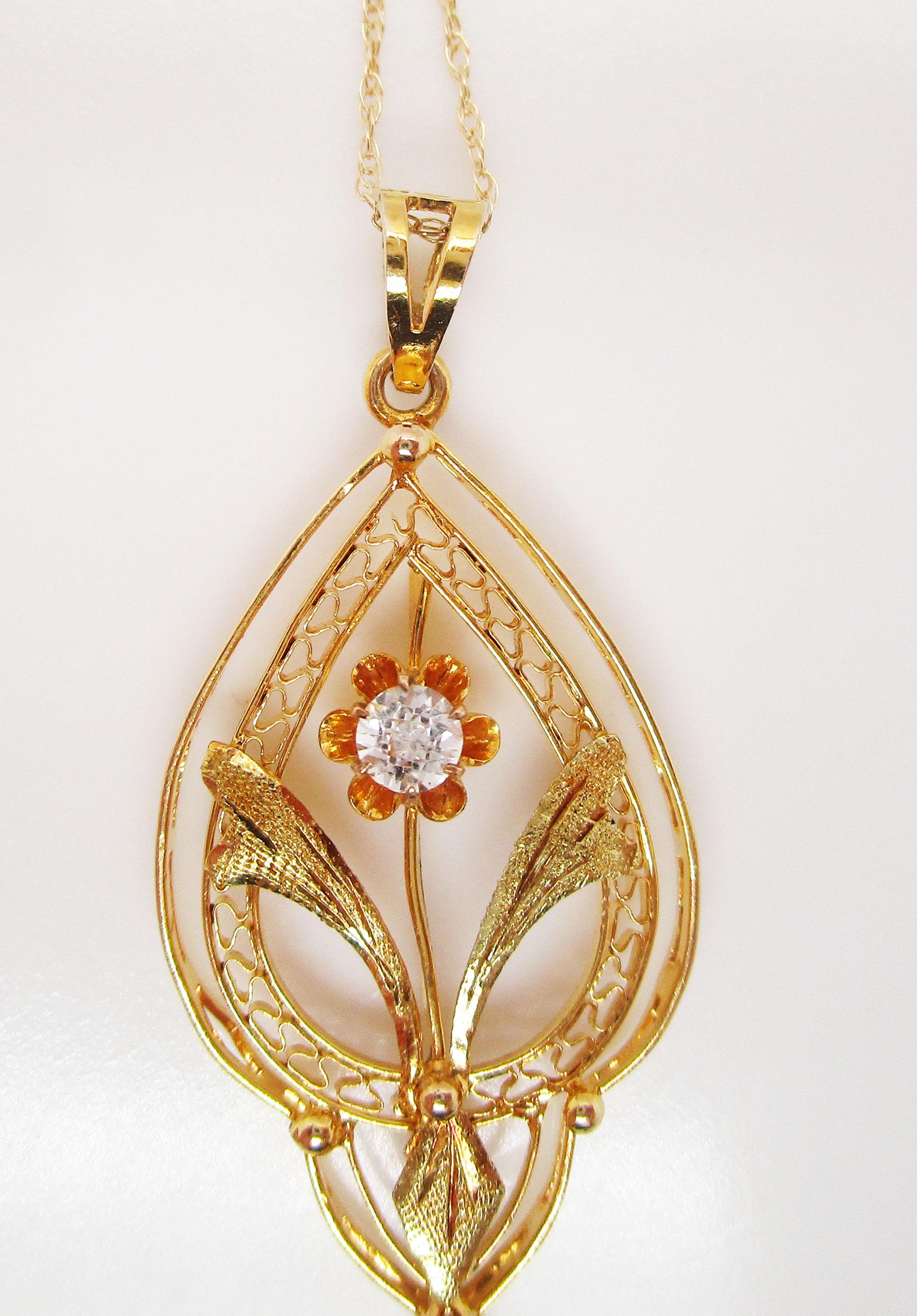 Round Cut 1890 Victorian 14 Karat Yellow Gold Diamond Natural Pearl Flower Drop Pendant