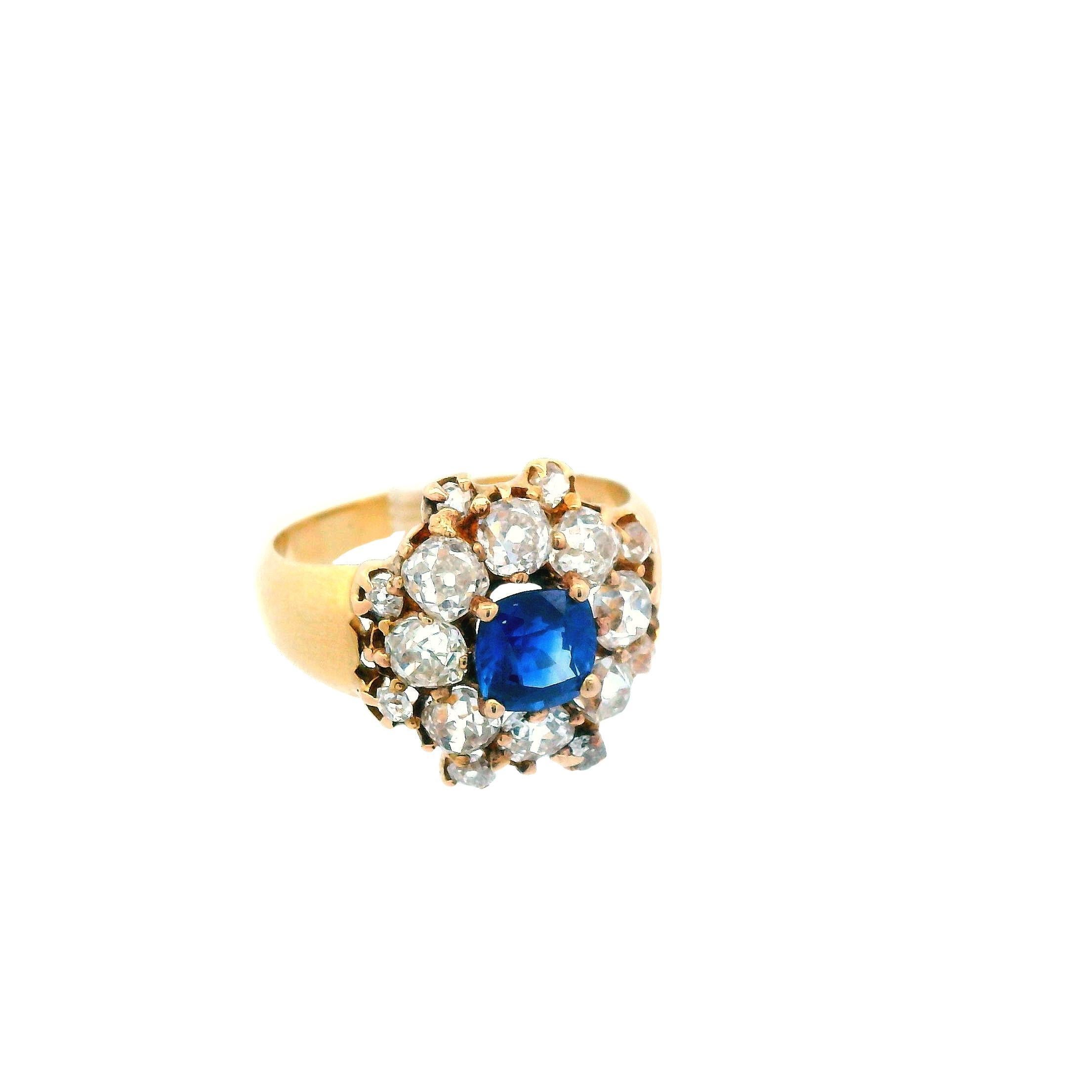 1890 Victorian 18K Yellow Gold Sapphire and Diamond Ring For Sale 1