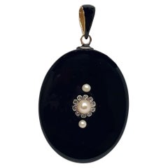 1890 Viktorianische Diamant und Perle Schwarz Onyx Medaillon