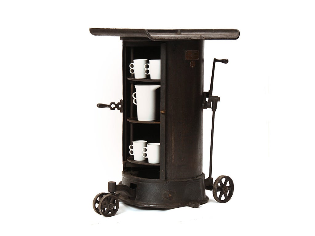 American Made Industrial Bar Cart von New Britain Machine Co. aus den 1890er Jahren (Industriell) im Angebot