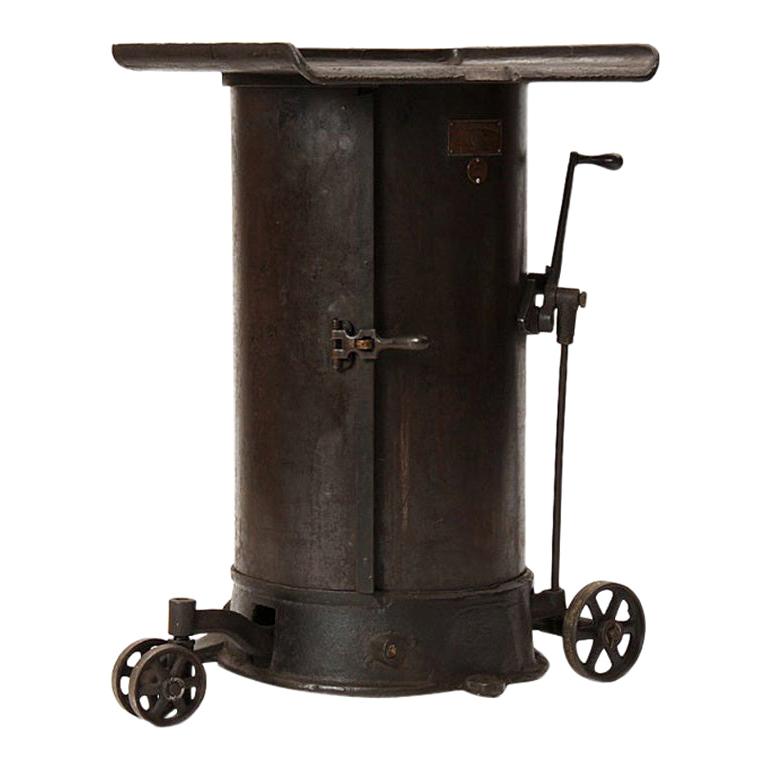 Chariot de bar industriel de fabrication américaine des années 1890 par New Britain Machine Co.
