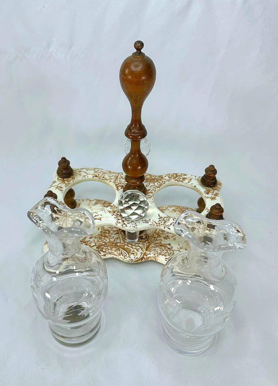 Fine XIX secolo 1890 Antique French Salins Creamware Cruet Set Olio e Aceto - 3 pezzi in vendita