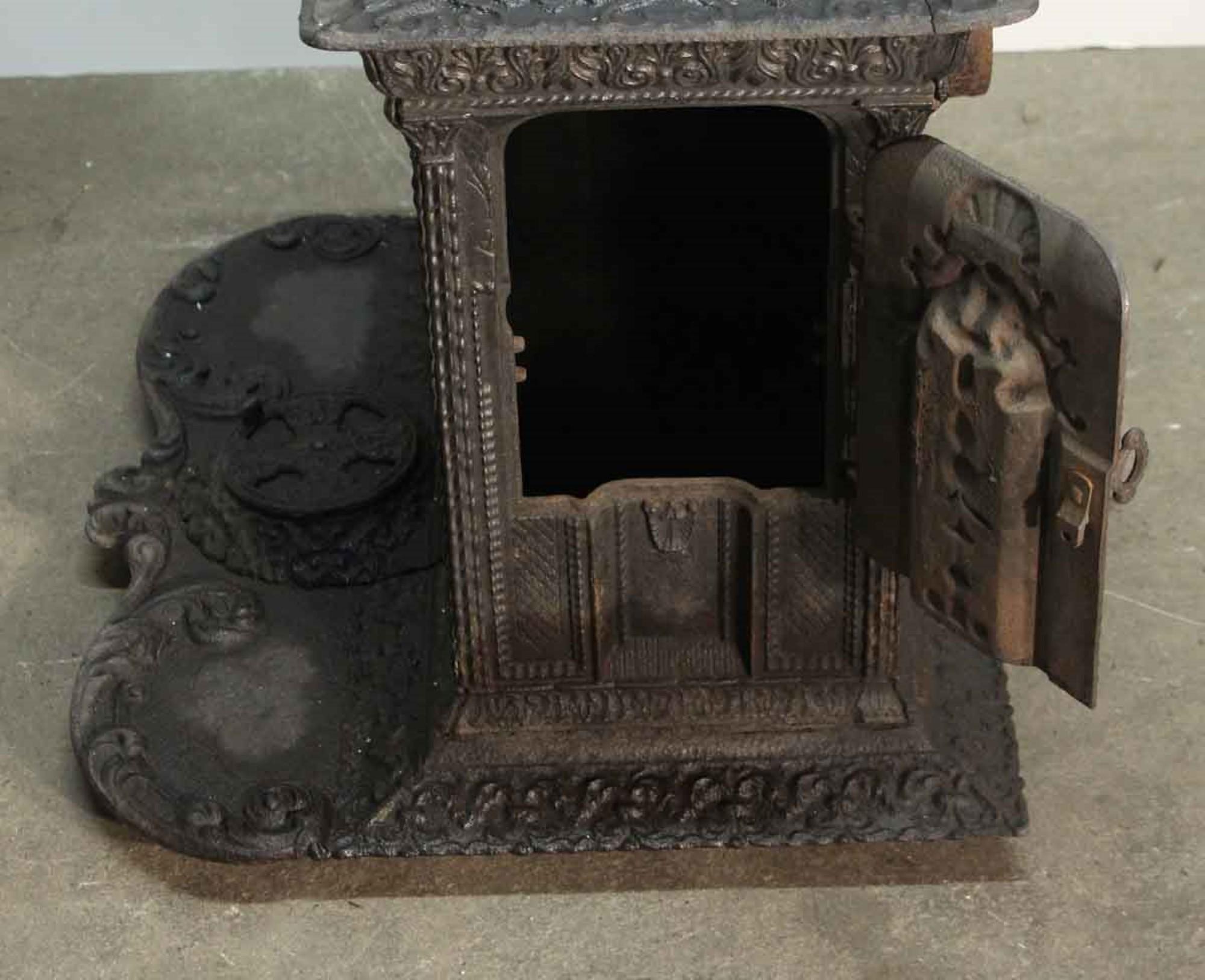 Late 19th Century 1890s Antique Ornate Victorian Style Detailed Cast Iron Coal Stove