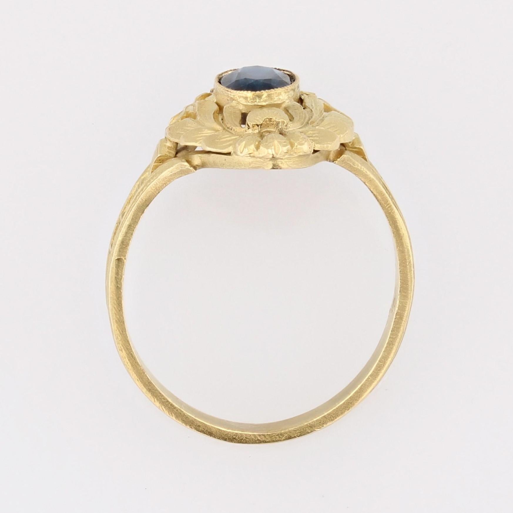 1890s Art Nouveau Sapphire 18 Karat Matte Yellow Gold Ring For Sale 10