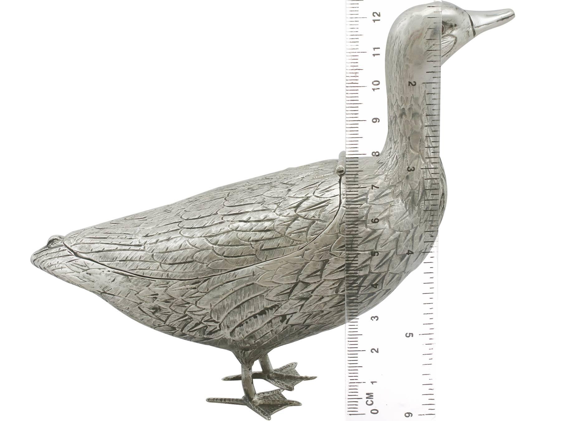 1890s Dutch Silver 'Duck' Sugar Box 6