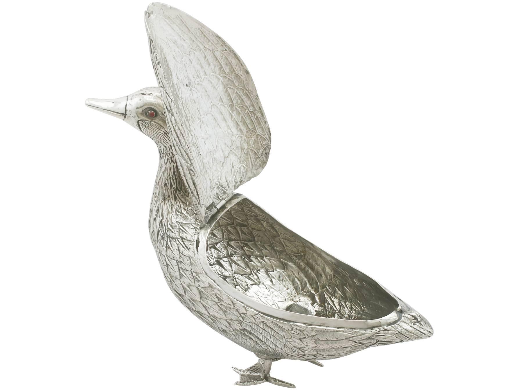 1890s Dutch Silver 'Duck' Sugar Box 1