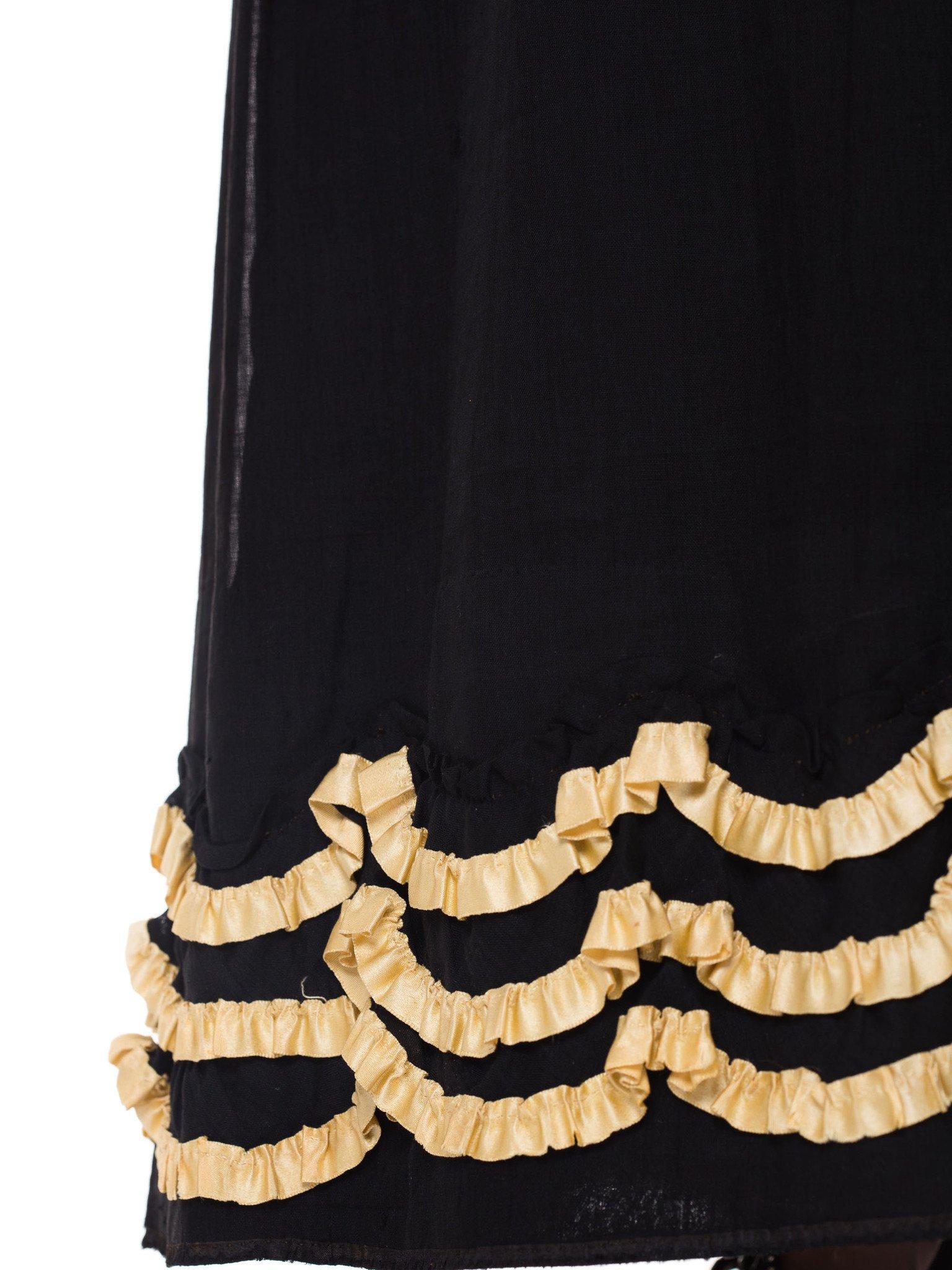 1890S  Black Victorian Cotton Sateen Skirt With Lace Style Embroidery For Sale 2
