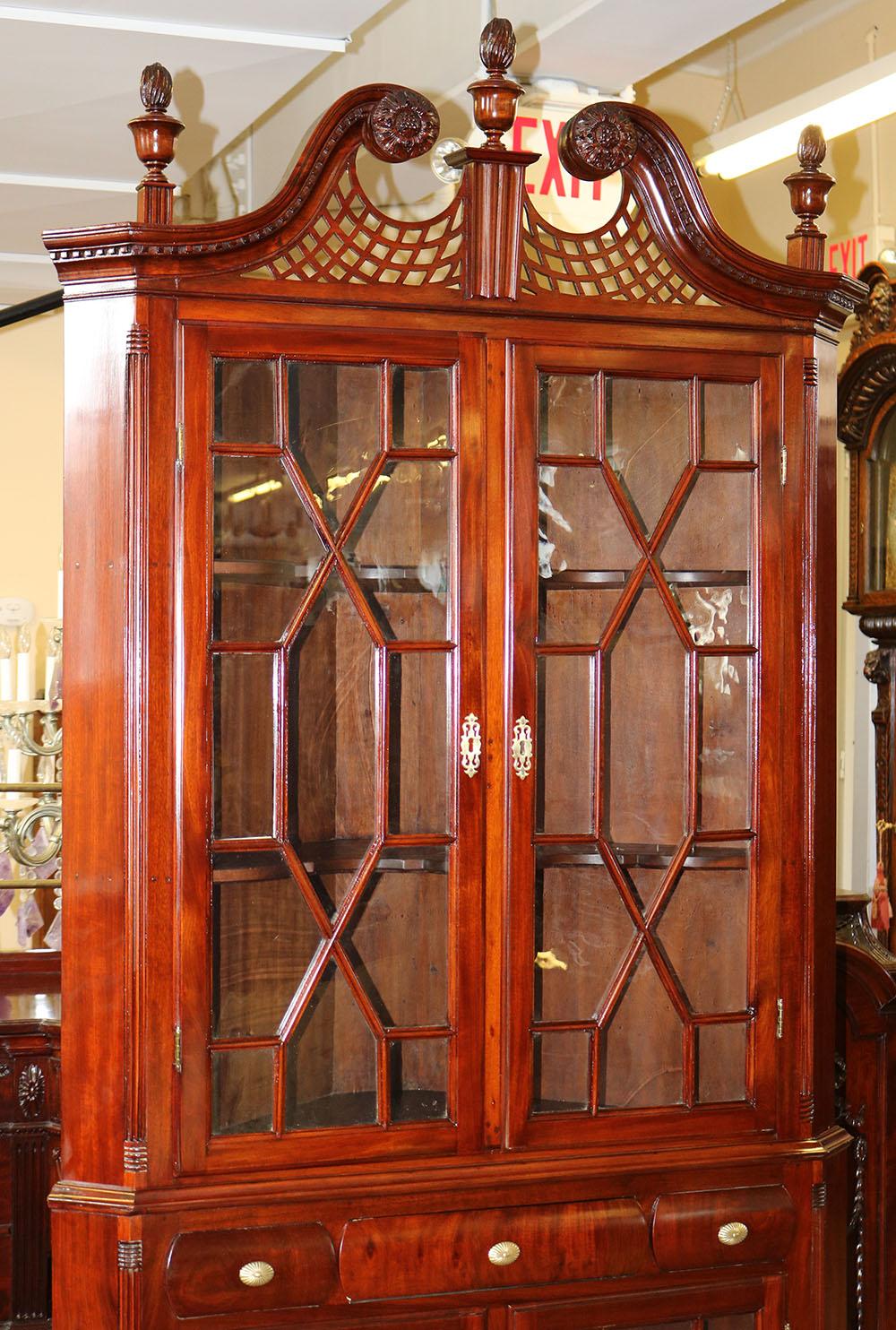 1890s Era Solid Mahogany Chippendale Corner Cabinet Cupboard Hand Blown Glass

Measures 44 wide x 93 tall  x 22 deep

 sides 30 inches against wall

This 2 piece corner cabinet is designed in the Federal or Chippendale style and appears to have