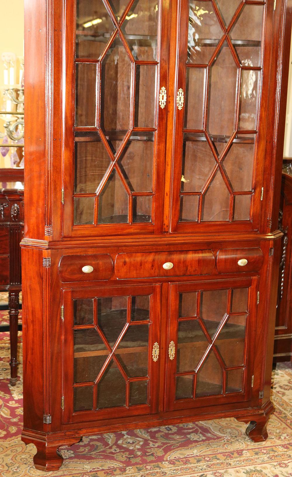 Federal 1890s Era Solid Mahogany Chippendale Corner Cabinet Cupboard Hand Blown Glass For Sale