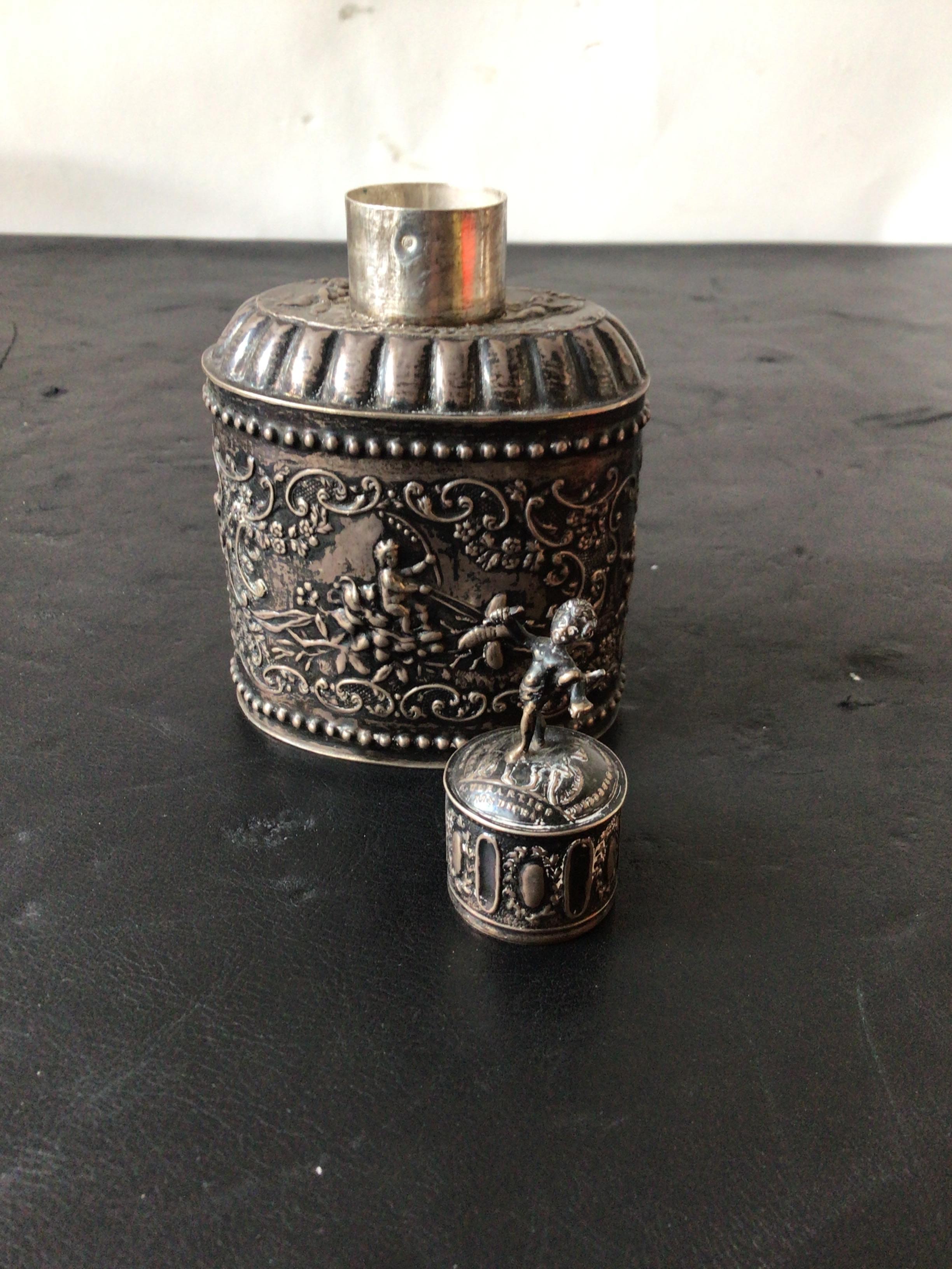 1890s European Sterling Silver Bumble Bee Box For Sale 2