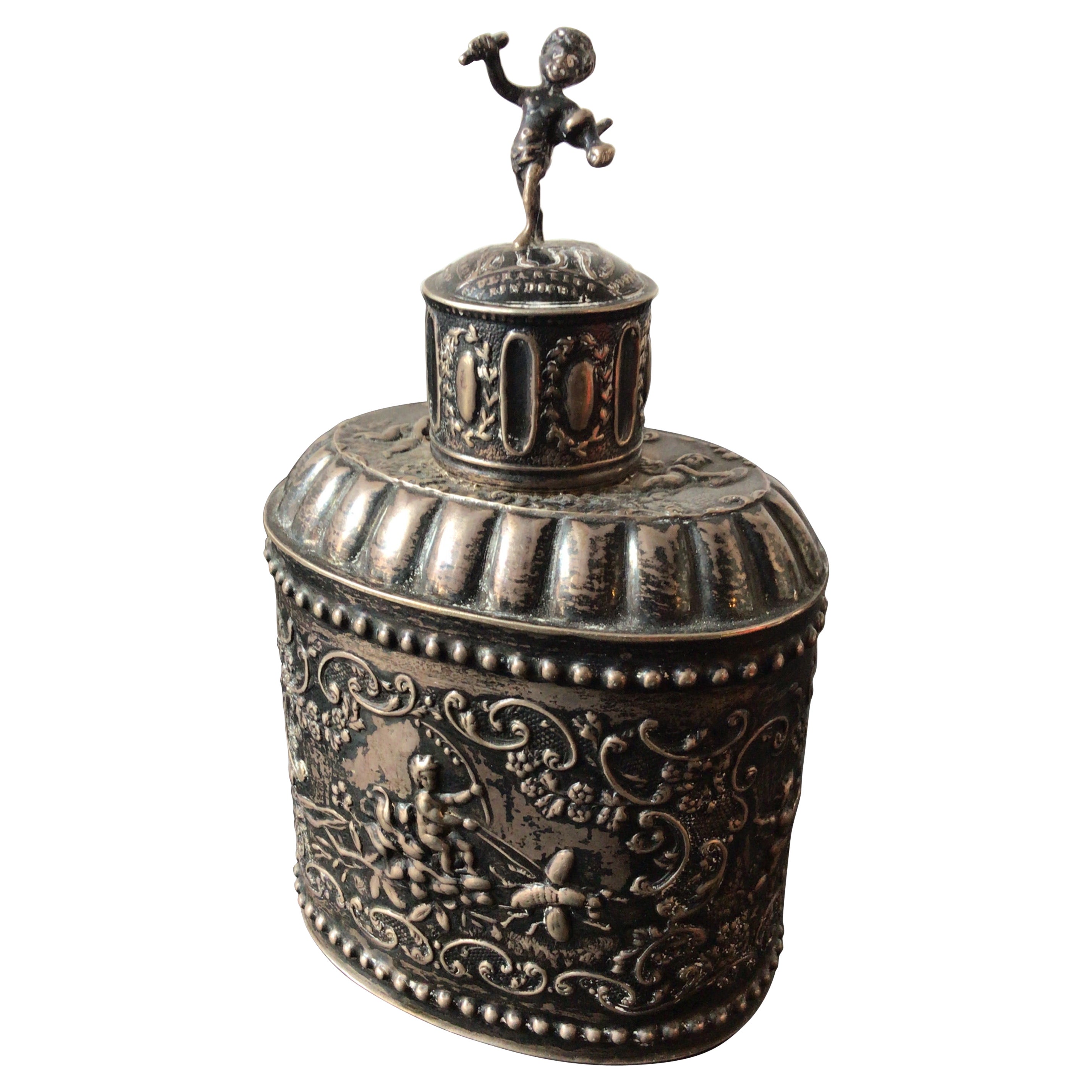 Boîte à bourdons européenne en argent sterling des années 1890 en vente