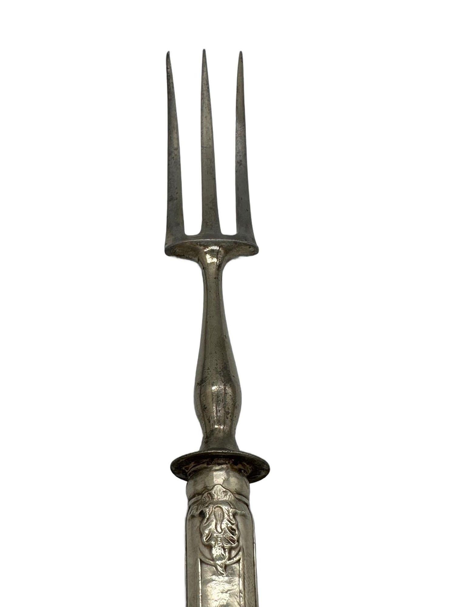 1890's French Neoclassic Repoussé Sterling Silver Serving Meat Fork and Knife For Sale 1