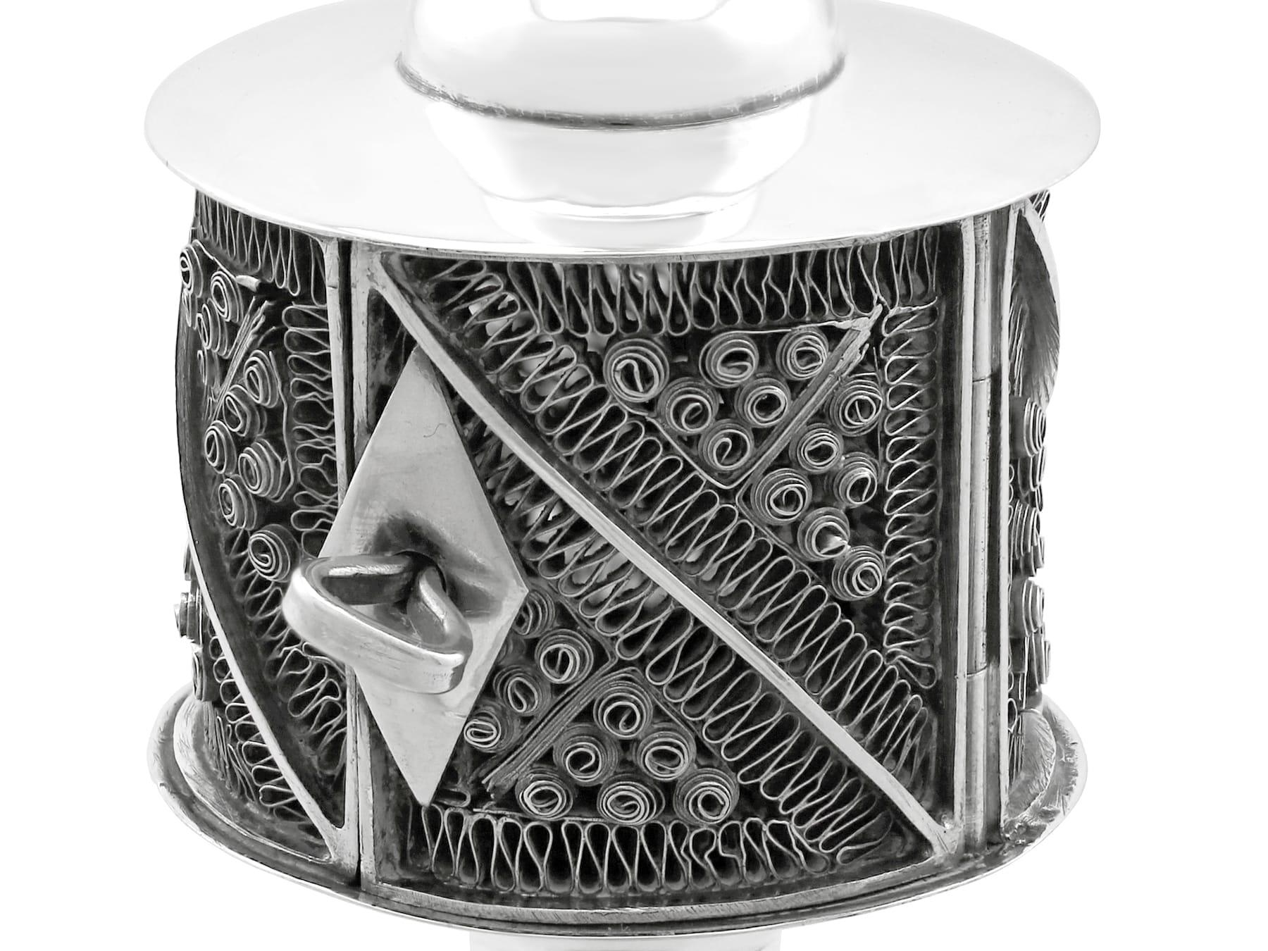 Torre de especias de plata alemana de 1890 en venta 2