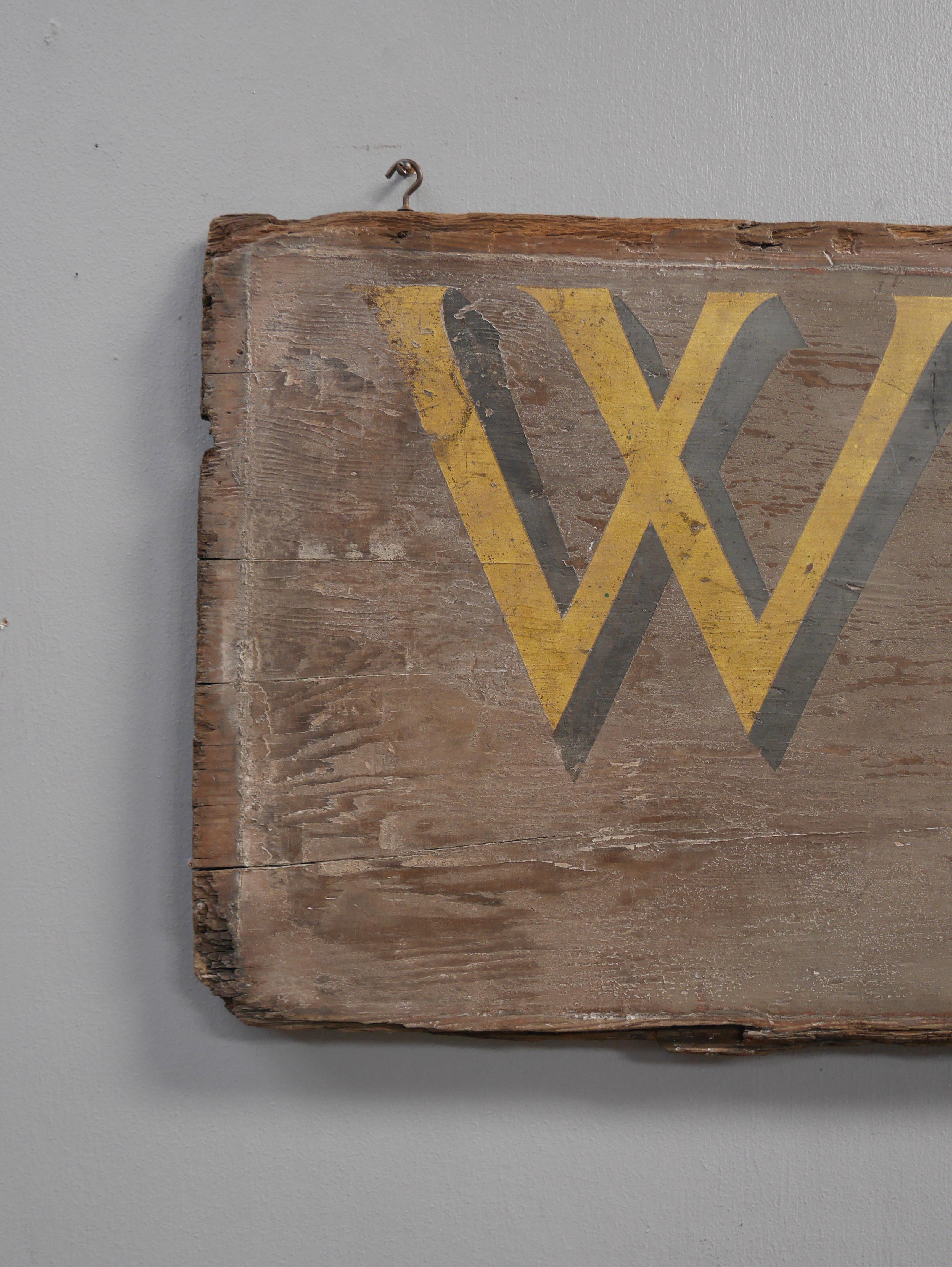 1890's Gilt Painted Timber Printer's Trade Sign For Sale 1