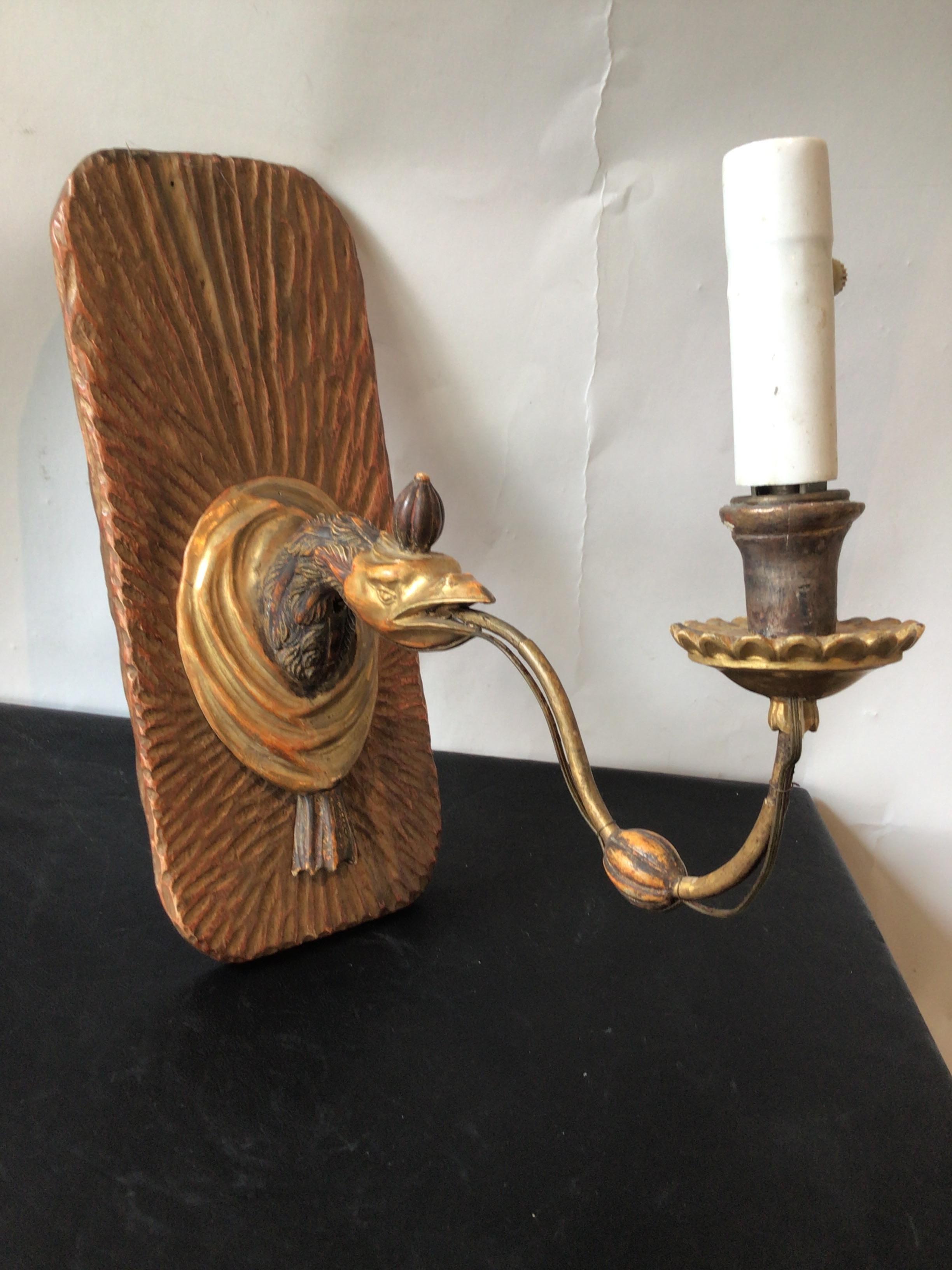 1890s Gilt Wood Eagle Sconce In Good Condition For Sale In Tarrytown, NY