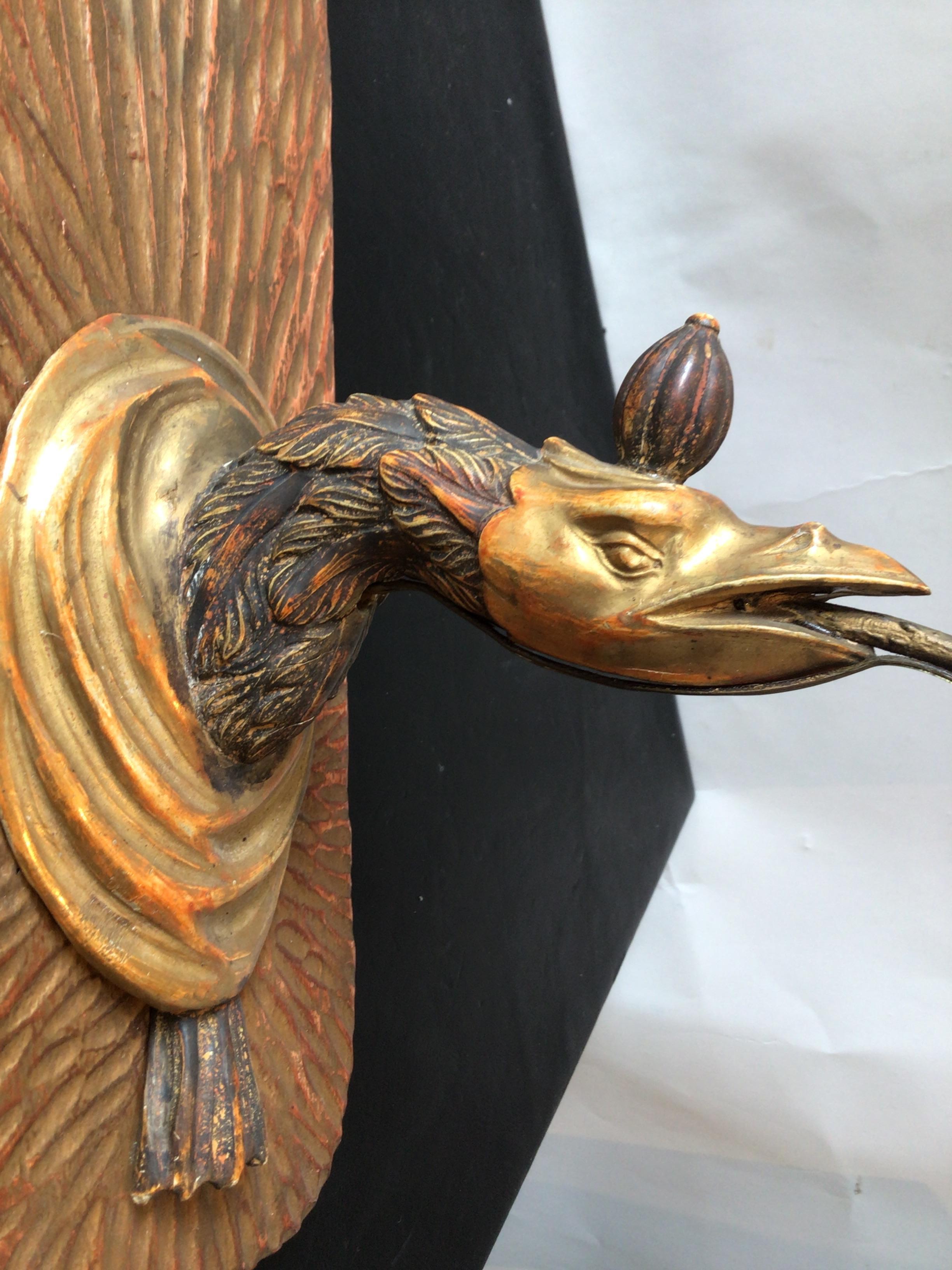 Applique en bois doré avec aigle, années 1890 en vente 3