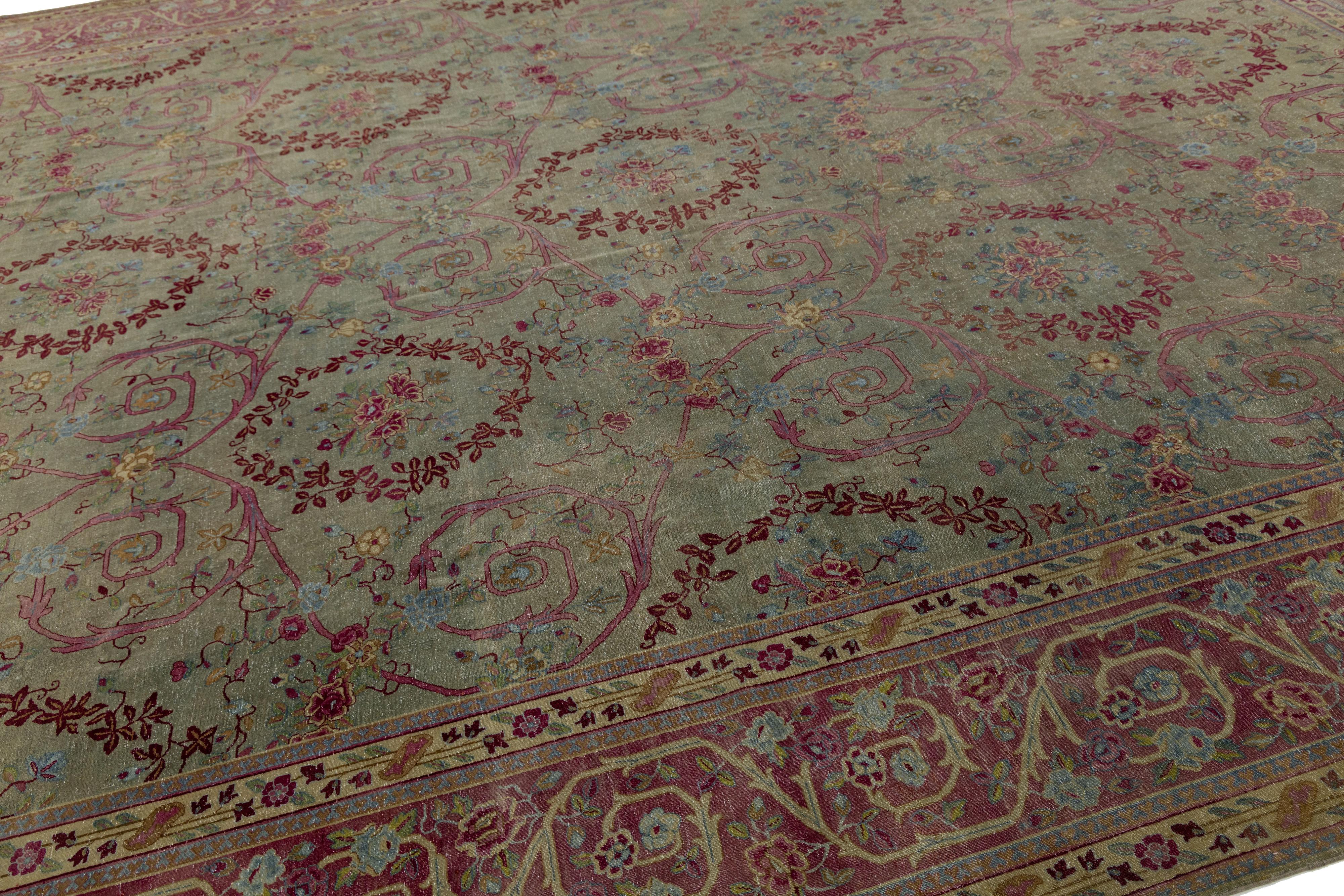 1890er Grüner antiker indischer Agra Handgefertigter Wollteppich mit Blumenmuster (19. Jahrhundert) im Angebot