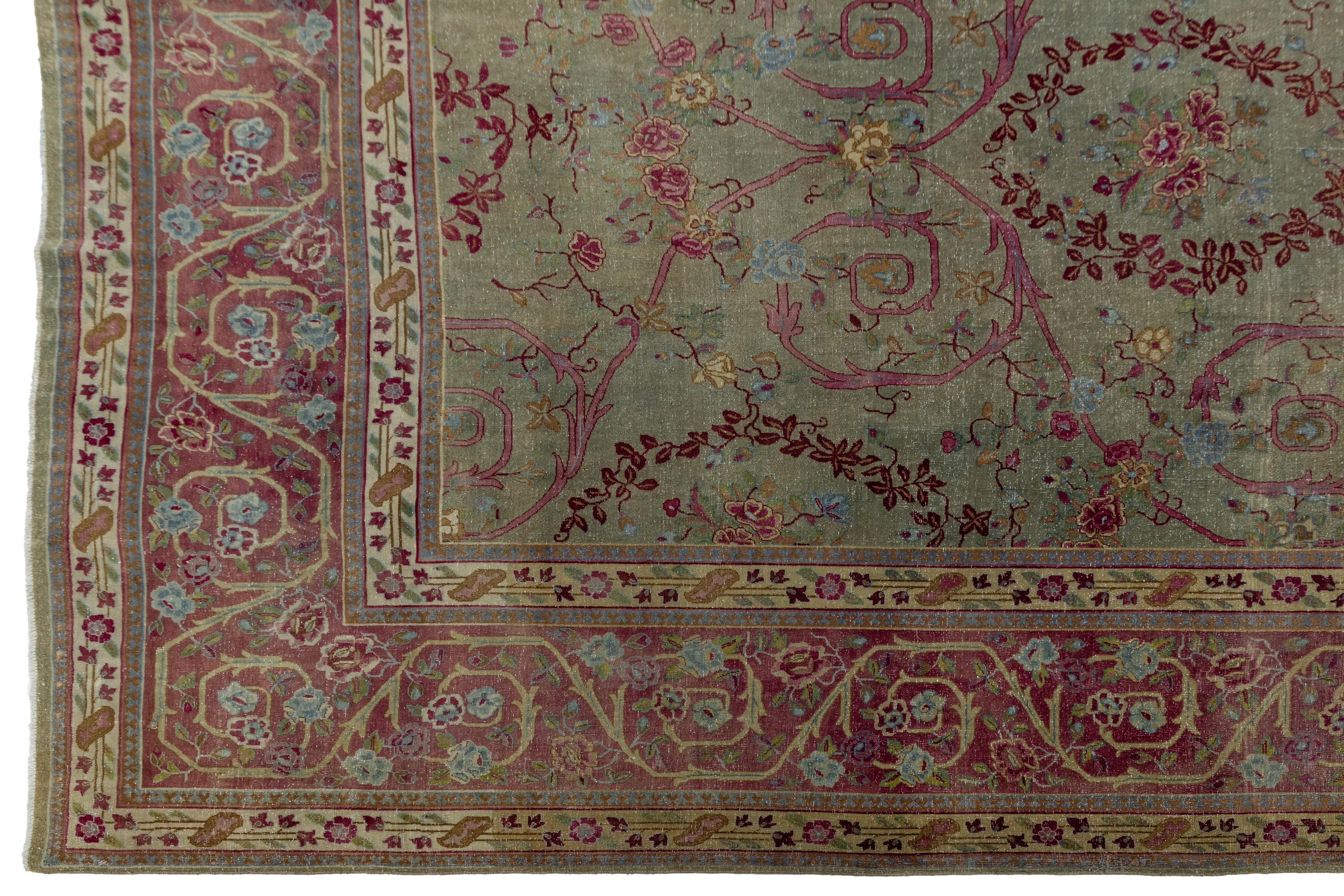 1890er Grüner antiker indischer Agra Handgefertigter Wollteppich mit Blumenmuster im Angebot 1