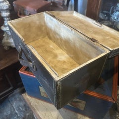 1890s Louis Philippe Brown and Green Lacquered Wood Sicilian Box