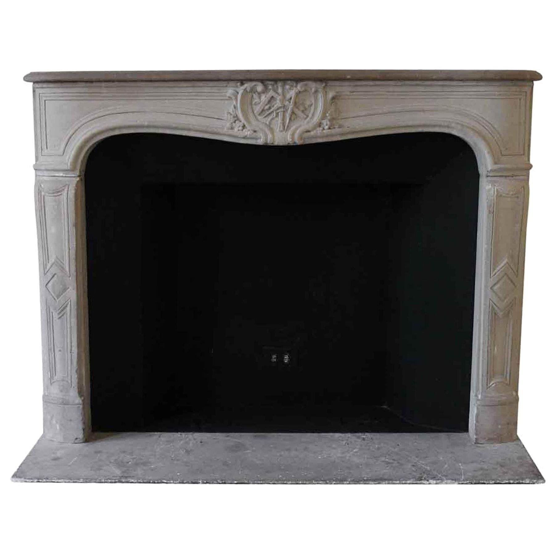 Louis XV French Carved Limestone Mantel Waldorf Astoria Hotel  For Sale