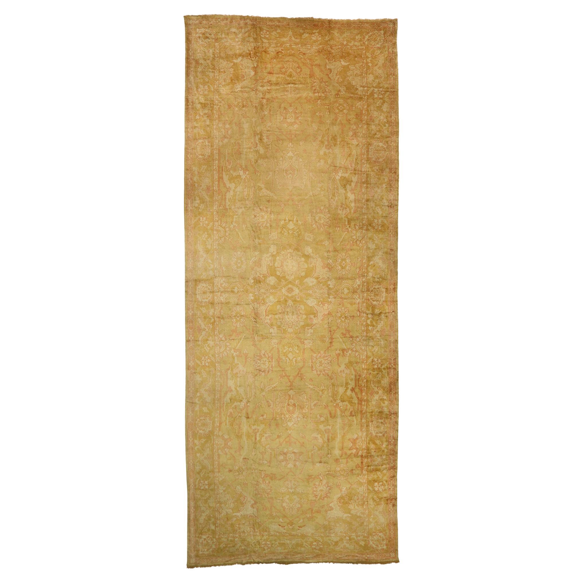 Late 19th Century Antique Turkish Oushak Carpet with Traditional Style