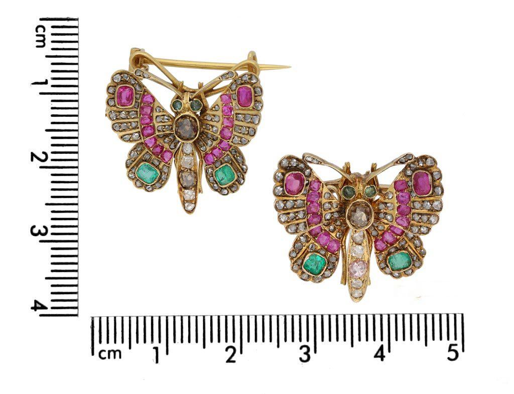 1890s Pair of Victorian Gem Set Butterfly Brooches  In Good Condition For Sale In London, GB