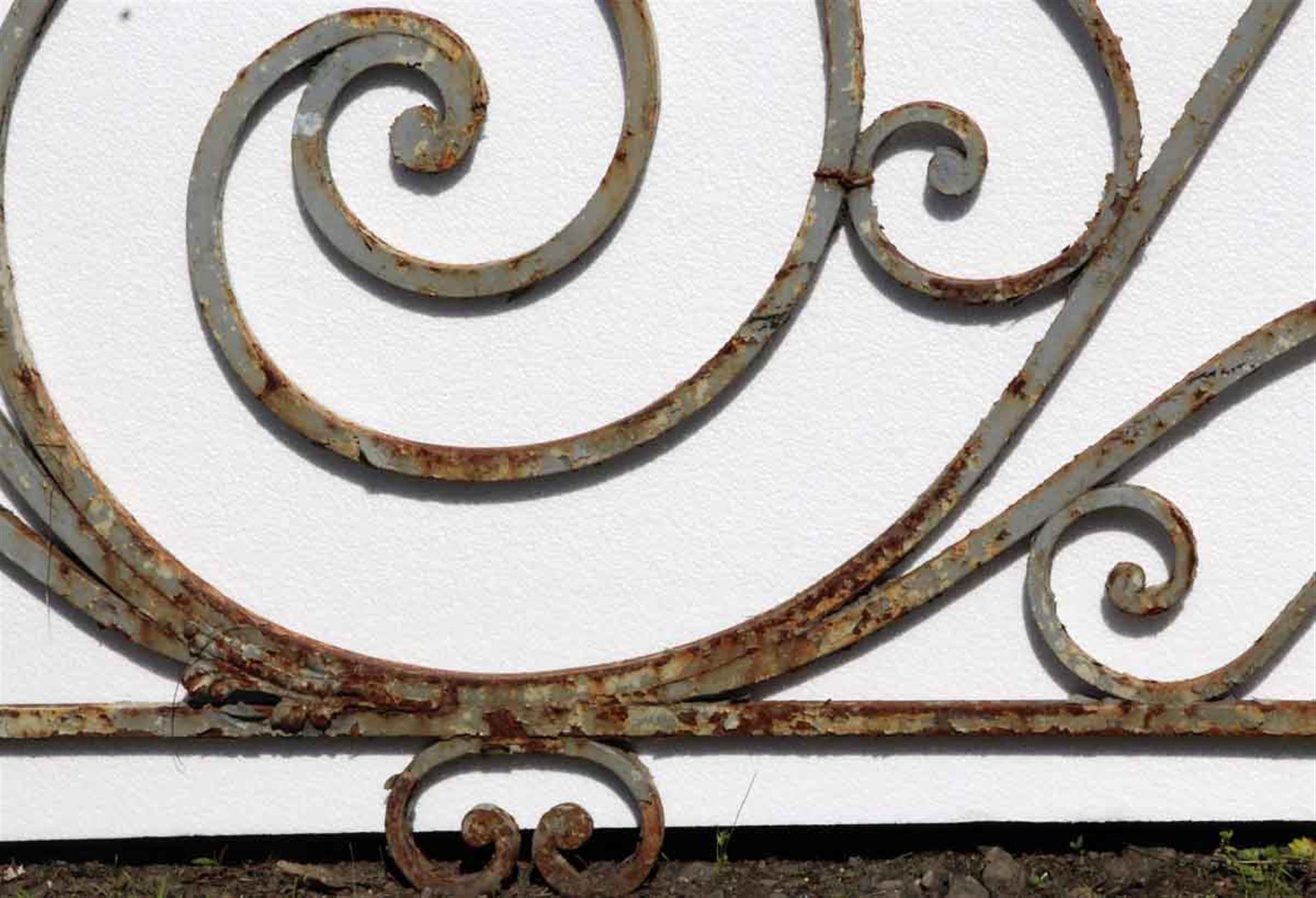 1890s Rococo Wrought Iron Balcony Railing In Good Condition In New York, NY